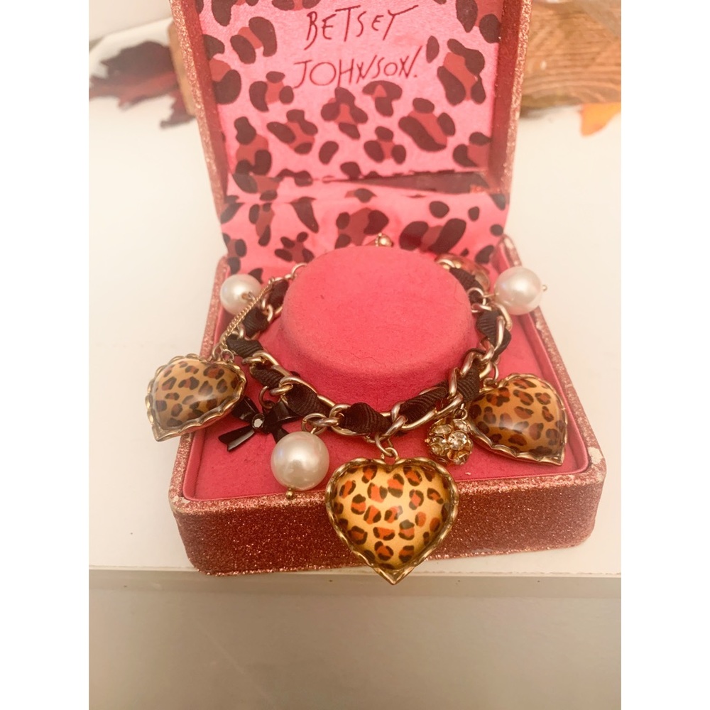 Betsey Johnson Leopard Heart Bracelet